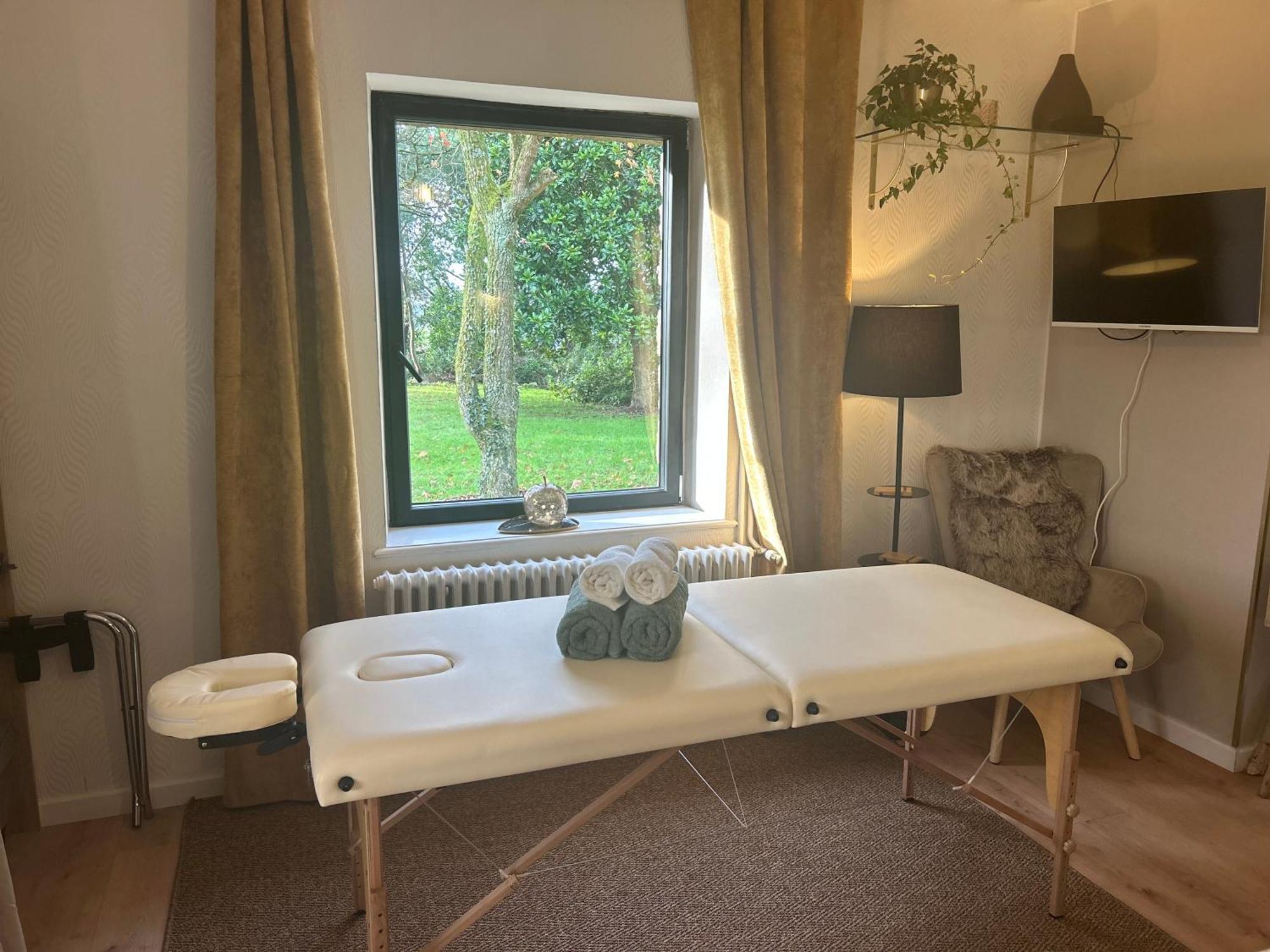 Reve De Clarte Bed & Breakfast Plouigneau Bagian luar foto