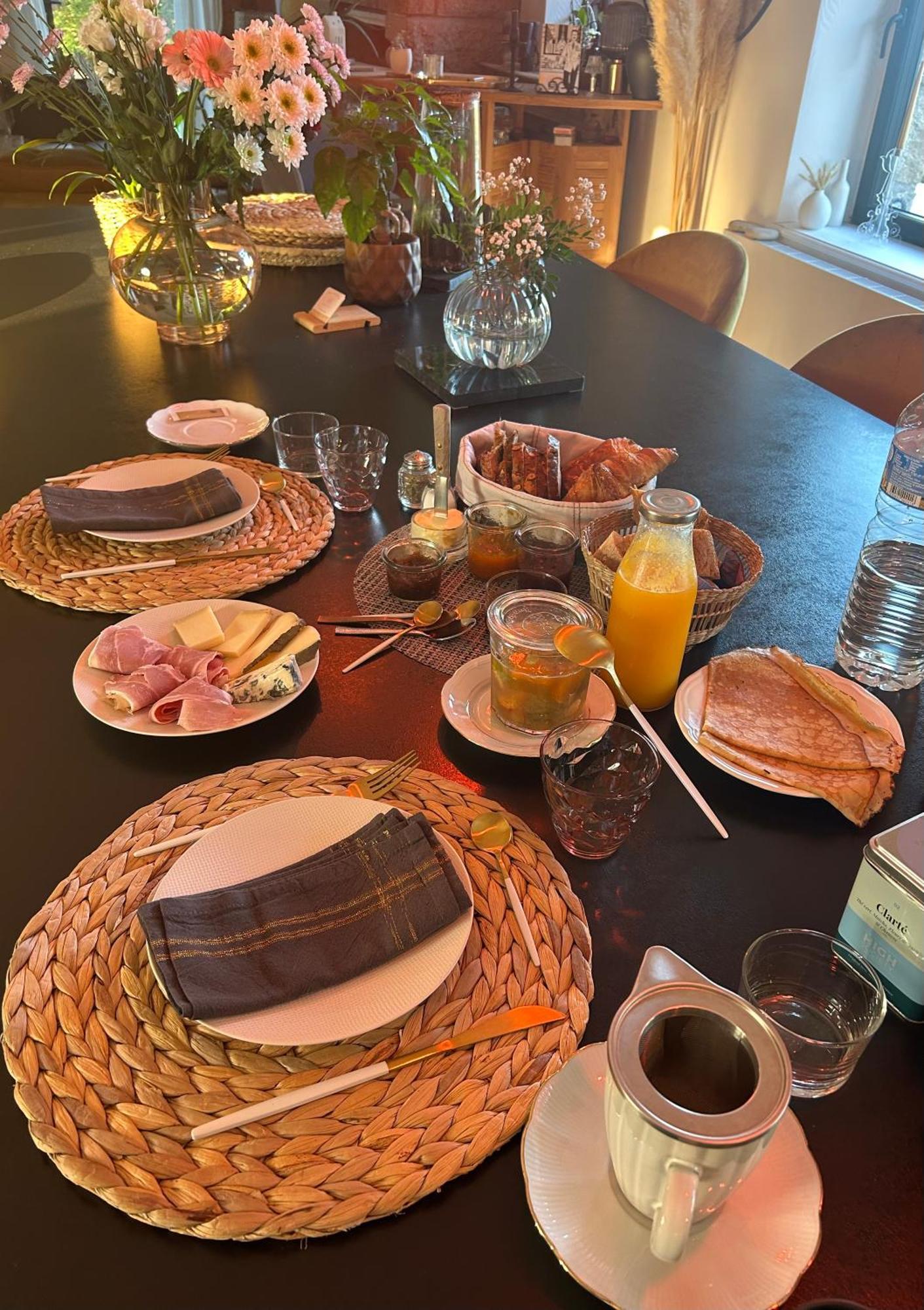 Reve De Clarte Bed & Breakfast Plouigneau Bagian luar foto